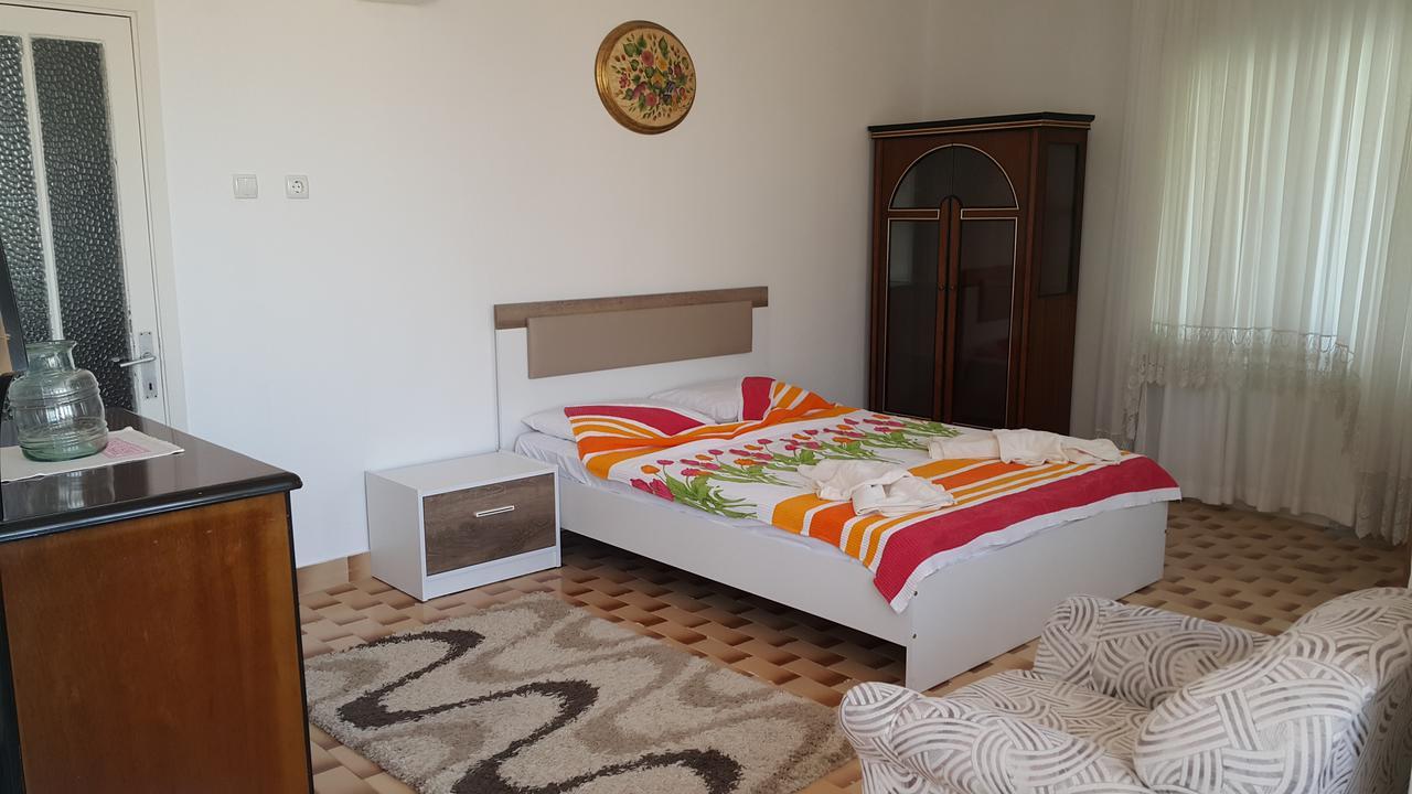 Ayvalik Pansiyon エクステリア 写真